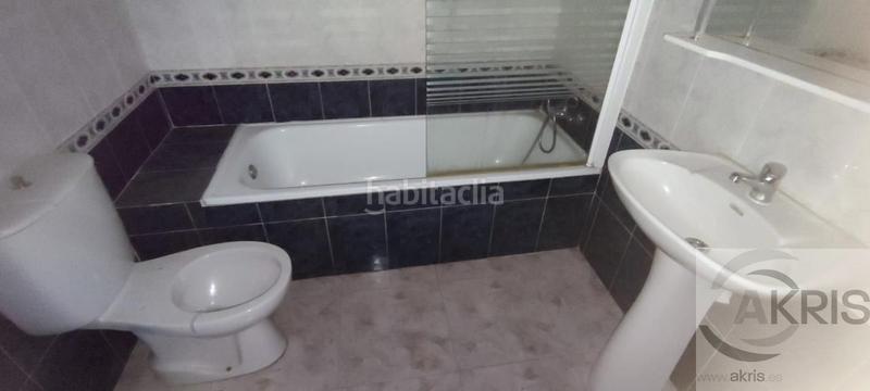 Foto d3b7e695-58aa-4ec4-8daa-5536379f352d. Casa in Chozas de Canales