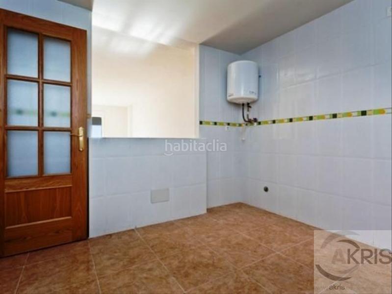 Foto 1abe2b4e-2881-402d-9056-ce6bb9dccbc8. Flat with parking in Cedillo del Condado