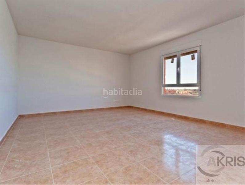 Foto 64977be0-1e77-4c46-bdfc-21932d91d638. Flat with parking in Cedillo del Condado