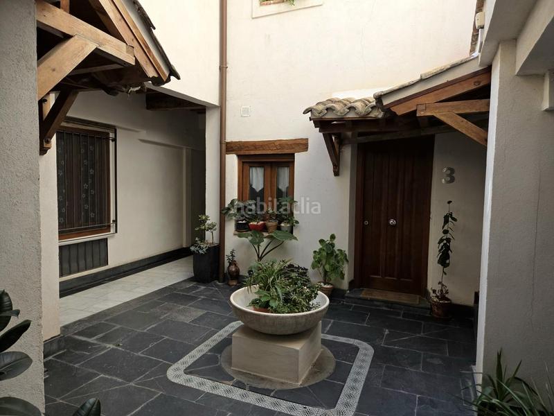 Foto f968a37a-c097-4aac-84fc-5274d61c928c. Planta baixa amb calefacció a Casco Histórico Toledo