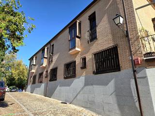 Dúplex  San juan de los reyes. Vistas y garaje en el casco histórico de toledo