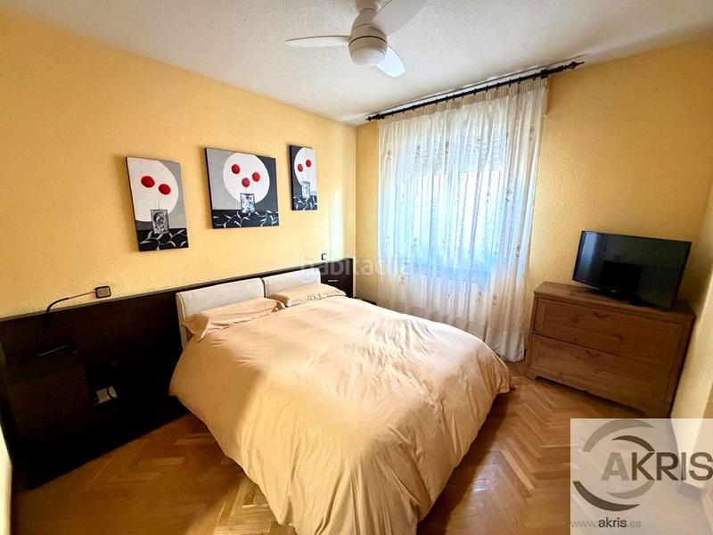 Foto 219a0995-874c-4b2a-8499-c8220aab6399. Maison jumelée avec chauffage piscine dans Ajalvir