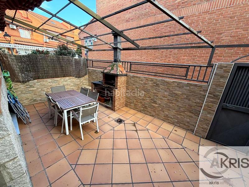 Foto 23716a9a-af1d-4a79-9b30-189d589aea25. Maison jumelée avec chauffage piscine dans Ajalvir