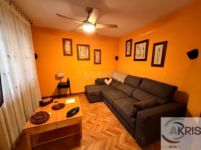 Foto 8dd6a911-ca88-41e9-89a9-fbe944203fd4. Maison jumelée avec chauffage piscine dans Ajalvir