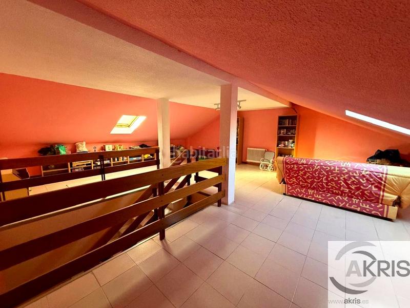 Foto d1ec14fe-c316-4ea9-8246-4a3cc0eca03e. Maison jumelée avec chauffage piscine dans Ajalvir