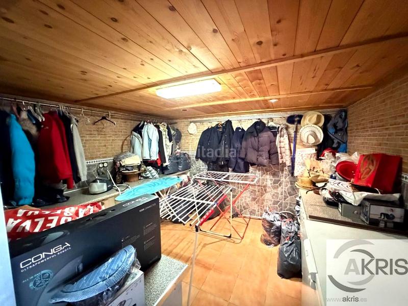 Foto f2ec80b2-859b-41f2-aedb-bfb734f7fd56. Maison jumelée avec chauffage piscine dans Ajalvir