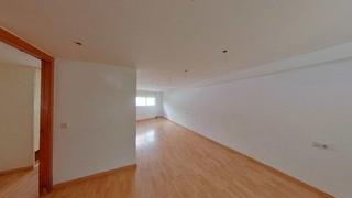 Duplex à Centre. Duplex a reformar en blanes 93 m