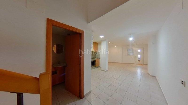 Foto fbeba188-ca38-4028-aad3-f4c0a6734dc7. Dúplex a Centre Blanes