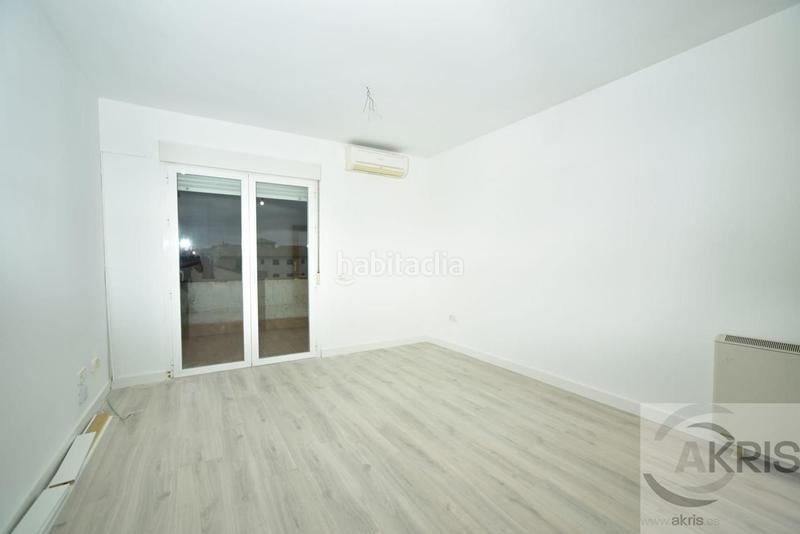Foto 806a2d4a-65a2-4c50-b0d4-a5aae45468b7. Appartement avec chauffage parking dans Lominchar
