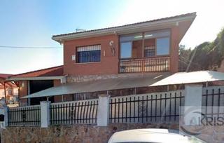 Maison à Méntrida. Chalet independiente en mentrida