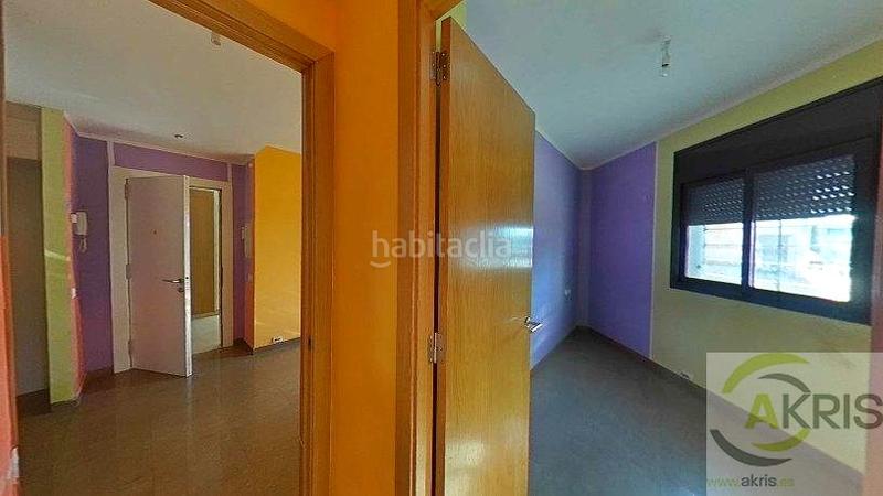 Foto c1dc2622-8fc9-4545-8633-6bbeea491939. Planta baja piso en venta en Ca n'Anglada Terrassa