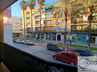 Pis  Del salvador. Piso en parla