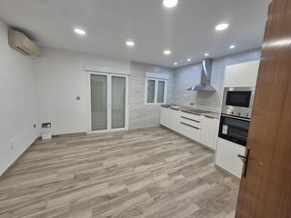Location Appartement  Castilla la mancha. Amplia vivienda de 4 dormitorios con terraza y balcón  159 m  mu