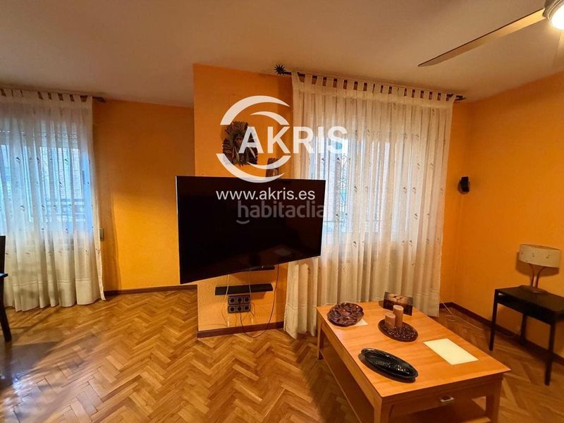 Foto 12b3ae36-485a-4364-9a3d-7487c4279640. Chalet mit parking pool in Ajalvir