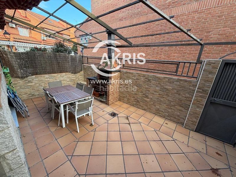 Foto df007eef-5910-4110-bc61-4fe919ef0e37. Chalet mit parking pool in Ajalvir