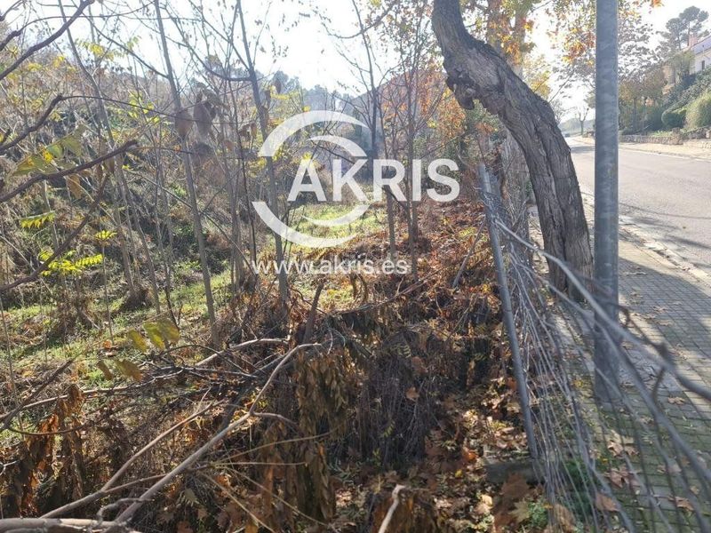 Foto ca744ce5-2ee7-4201-b3df-0b4a8bd53cc1. Finca rústica a Valdelaguna