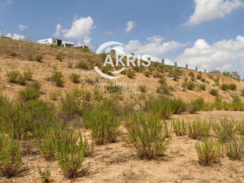 Foto 095a6ab0-74ea-4303-84db-111f1c70b7a2. Finca rústica a Daganzo de Arriba