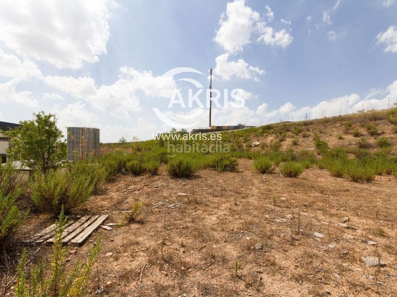 Foto 889e8257-0635-4f8c-93ea-2ea3b723ab32. Finca rústica a Daganzo de Arriba