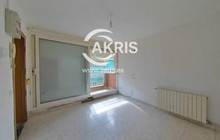 Pis  Avinguda tarragona. Piso en venta en avinguda tarragona, premia de dalt