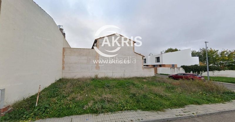 Foto f80357d4-ca7b-42d0-b389-e07339d0643b. Finca rústica en Bargas