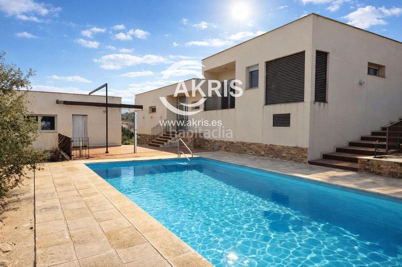 Foto bd4f1ad1-57ec-44c3-b3b7-154d9d1f4358. Xalet a Los Cigarrales-La Bastida Toledo