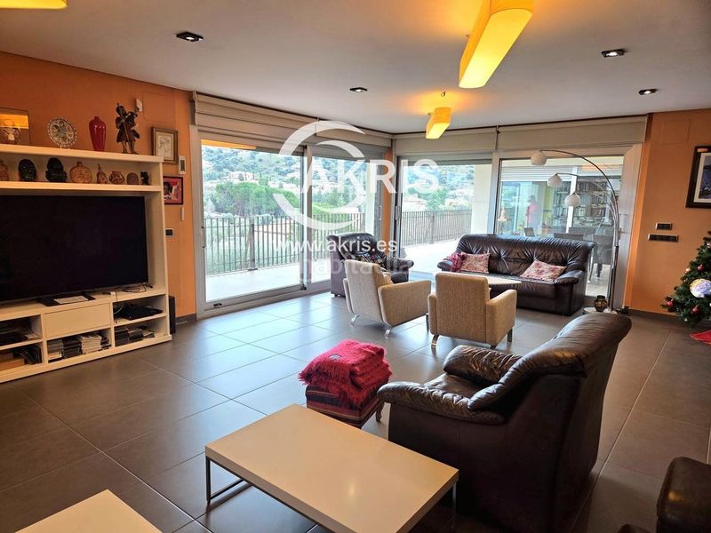 Foto eddca0e1-c2fa-47f6-8846-603f8850e110. Xalet a Los Cigarrales-La Bastida Toledo