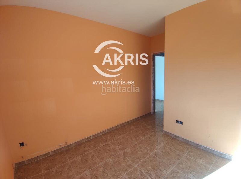 Foto 9153e384-e932-476b-b945-3077a3f07a00. Xalet a Consuegra