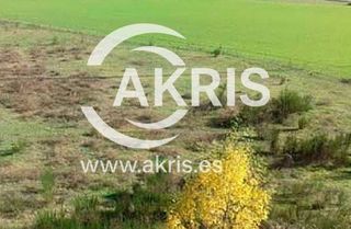 Fondo rustico  Ptda les forques s/n,hrdad manso,pg 3,pc 8 y pg 4,pc 18. Terreno en venta santa pau, gerona