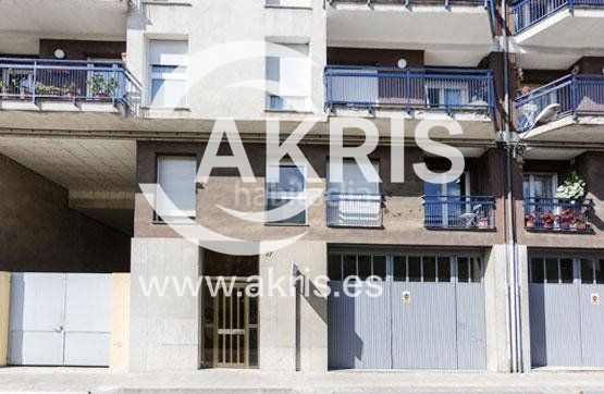 Foto 142b7c19-6376-4d55-8b76-9abc34988146. Aparcament cotxe a Ripoll