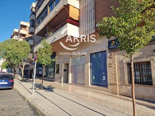 Local Comercial  Avenida de portugal. En toledo