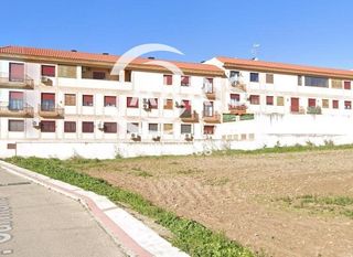 Etagenwohnung  Toriles. Piso ocupado en lominchar