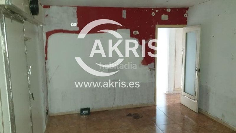 Foto eedb9309-7f5c-4c62-b1ff-d40fbff17691. Pis a Vila - roja Girona
