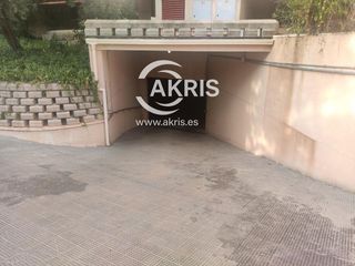 Parking coche  Ronda buenavista. En toledo