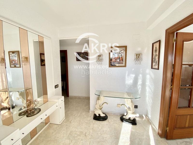 Foto 29fa006d-2fee-407b-b59c-c83fa68d8759. Xalet amb piscina a Canyelles Lloret de Mar