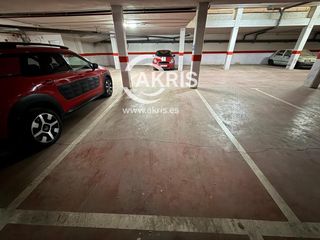 Parking voiture  Calle don josé maría peña. En ocaña