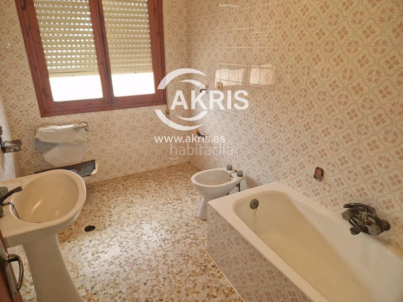 Foto cf25bb61-a4a9-474f-bb76-8ee507075819. Chalet en mocejon en Mocejón