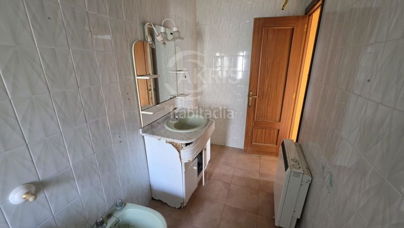 Foto 47e84141-e071-4d48-b7ba-c8b3a7bfe5a5. Pis a Cobeja
