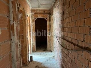 Foto e6776ff8-f212-4cd3-bbd2-9faa2fc18226. Edifici a Centro de Especialidades Ocaña