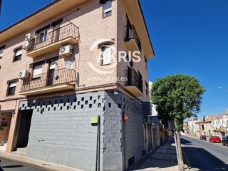 Miete Geschäftsraum  Calle teodoro pérez y pérez. En bargas