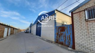 Capannone industriale  Calle de las naves. En yepes