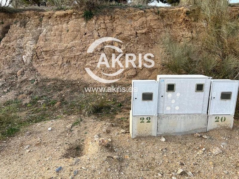 Foto 31893967-fb9f-4c36-80ab-19ebefa02d81. Finca rústica en Layos