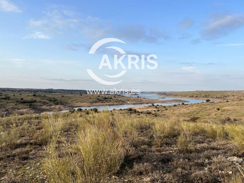 Foto 388c0222-9118-4b7d-b085-96eac2e35901. Finca rústica en Layos