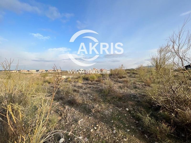 Foto bcafa284-656c-45c3-846c-31e036d07ba9. Finca rústica en Layos