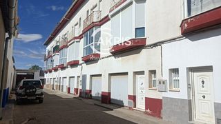Casa adossada  Gato. Adosado para reformar con garaje en miguel esteban