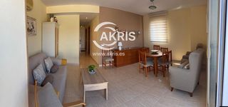 Pis  Trebol iii. Magnífico piso junto a playa les amplàries