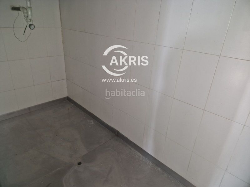 Foto e39c09c1-e731-49d4-b9ef-b06d2488609d. Local comercial a Mocejón