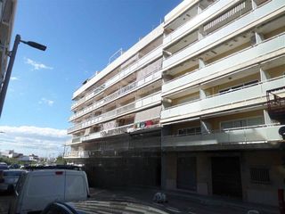 Pis  Escotilla. En valencia