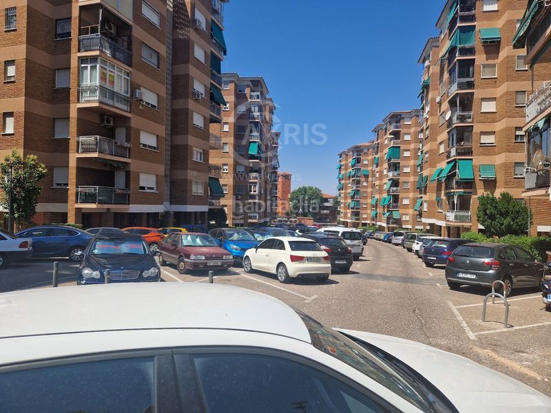 Foto d3a241da-a308-4602-90e7-7b3f2f68bf0a. Pis amb calefacció aparcament piscina a Buenavista-Valparaíso-La Legua Toledo