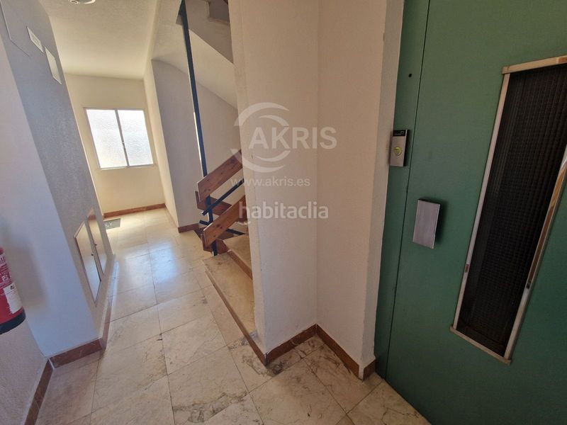 Foto fa9ea25e-84ef-4312-81f4-8c520689d30c. Pis amb calefacció aparcament piscina a Buenavista-Valparaíso-La Legua Toledo