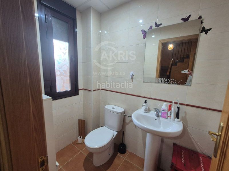 Foto 5566d6d8-9538-402a-ae85-6b7c6b1d531a. Casa adossada amb calefacció aparcament a Mocejón